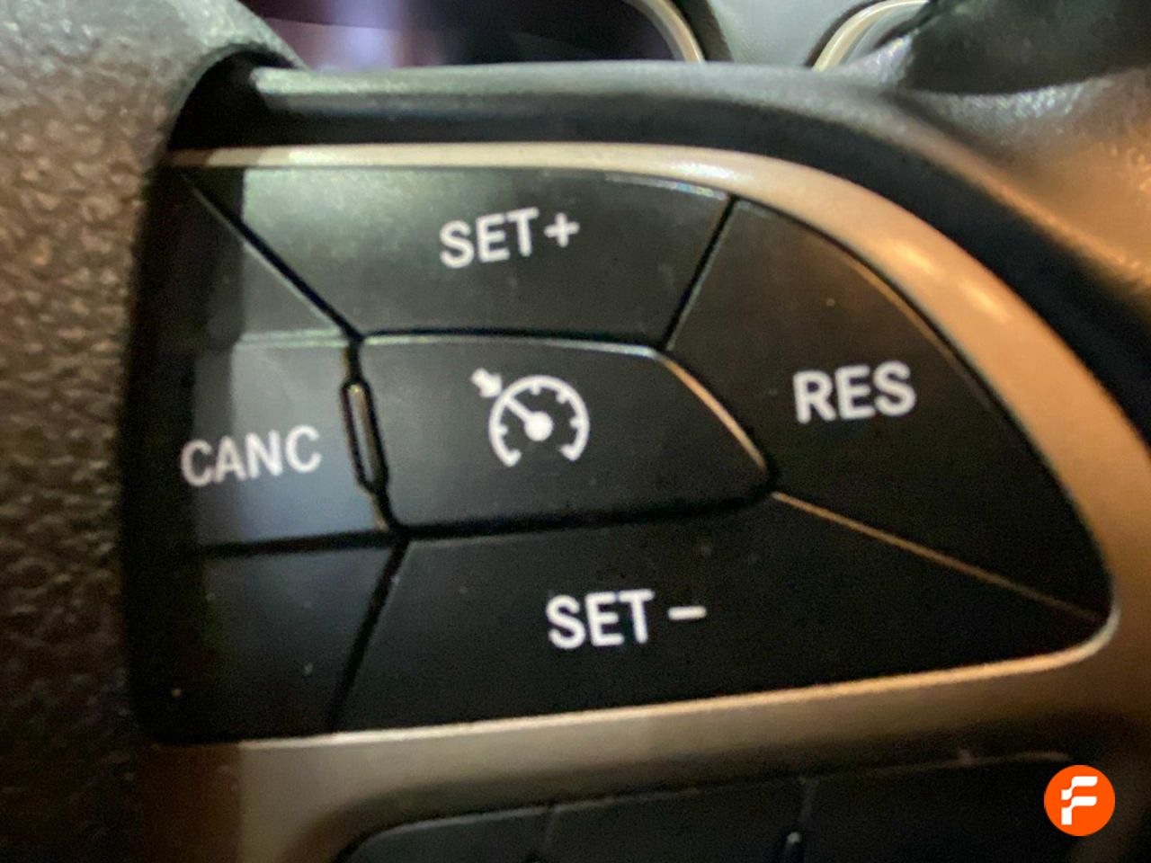 Foto Jeep Cherokee 17