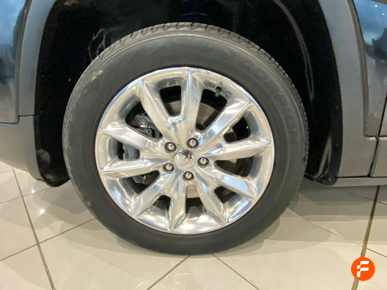 Foto Jeep Cherokee 26