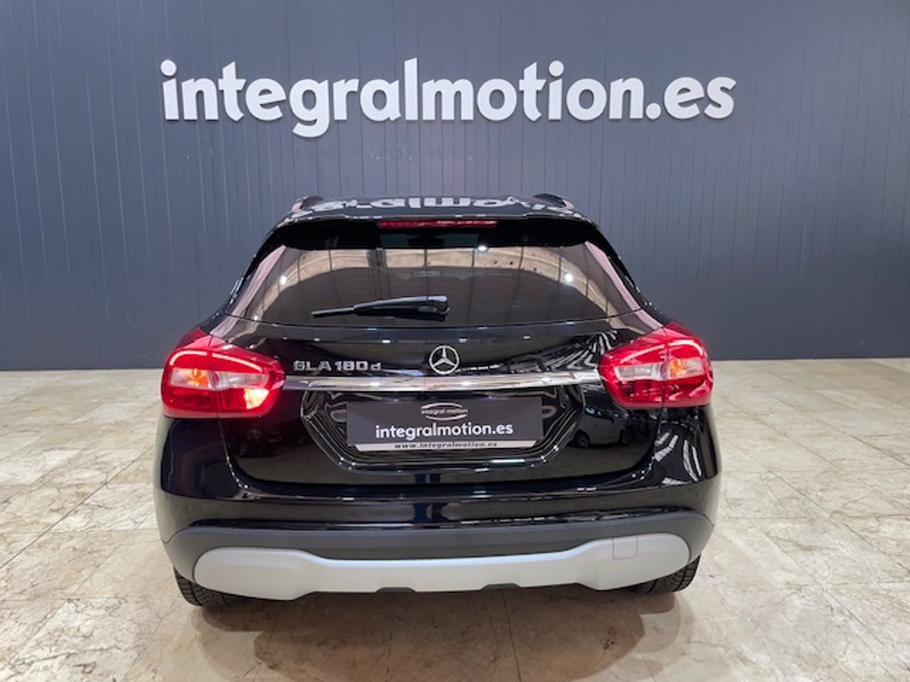 Foto Mercedes-Benz Clase GLA 15