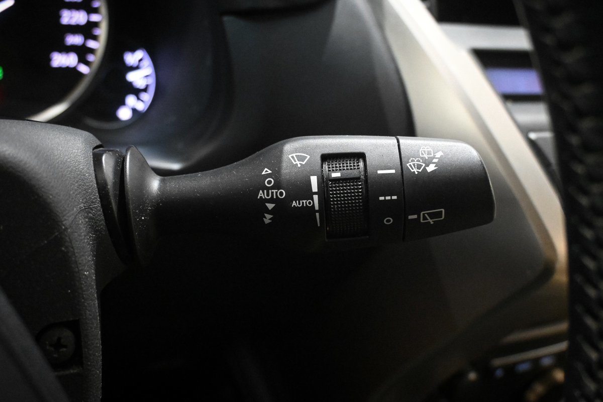 Foto Lexus NX 24