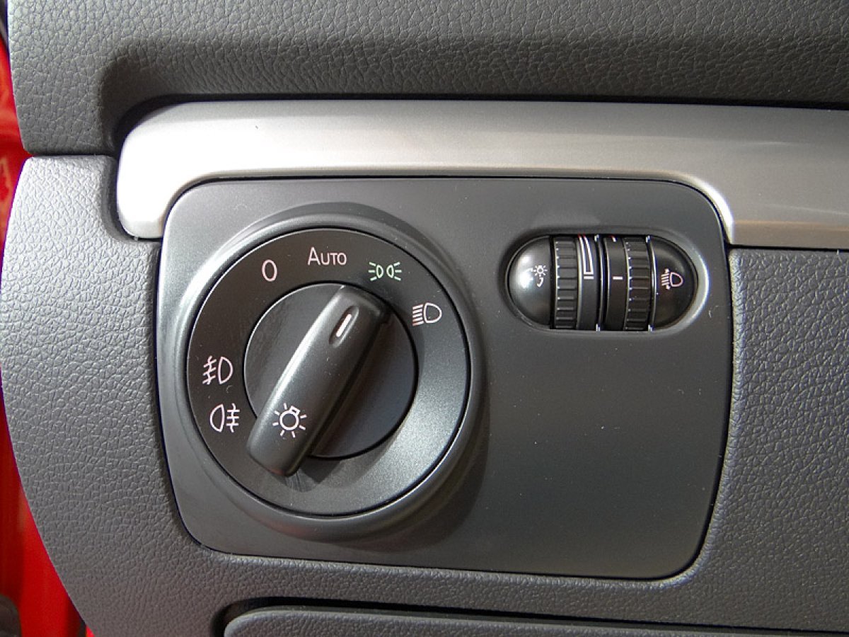 Foto Volkswagen Golf 28