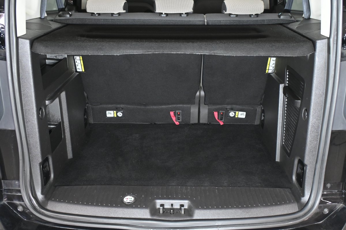 Foto Ford Tourneo Courier 8