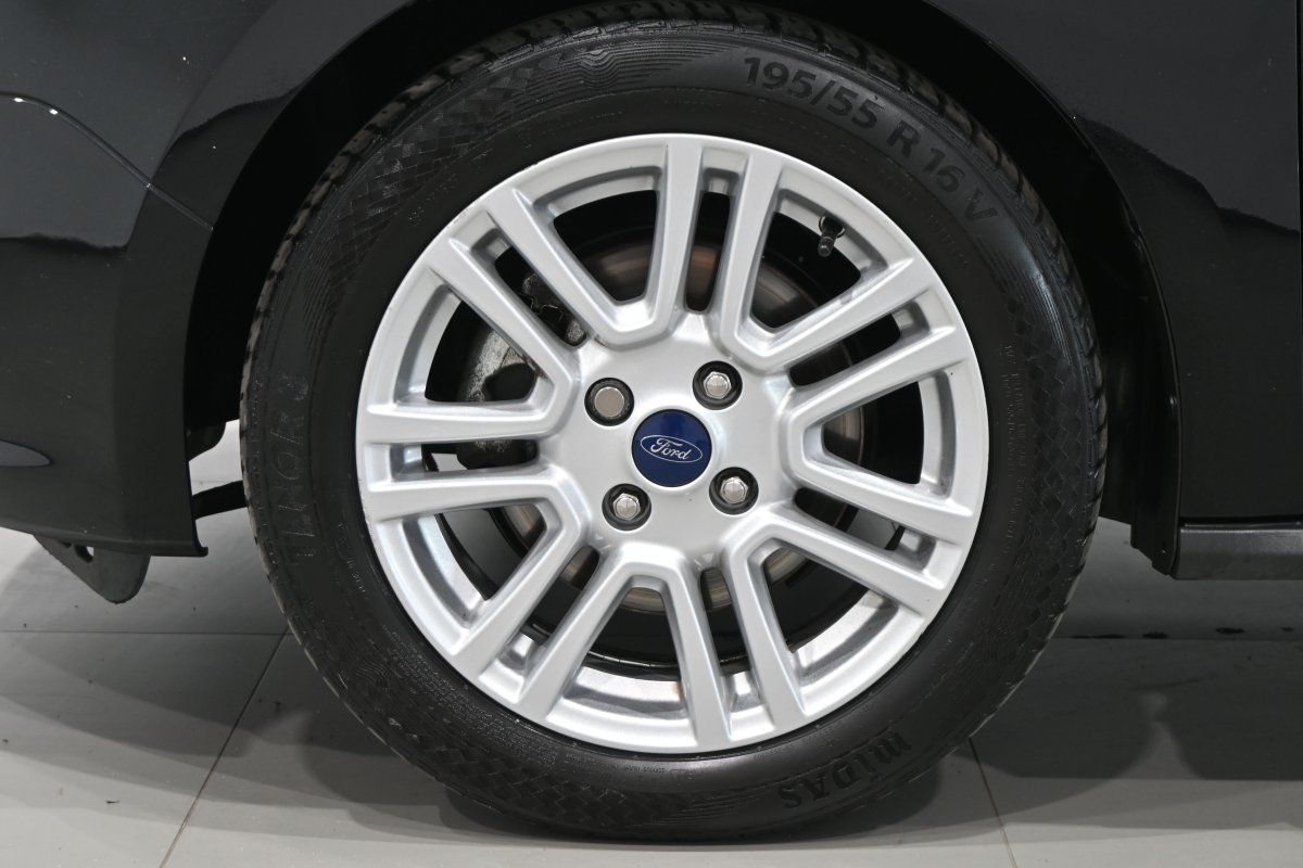 Foto Ford Tourneo Courier 30