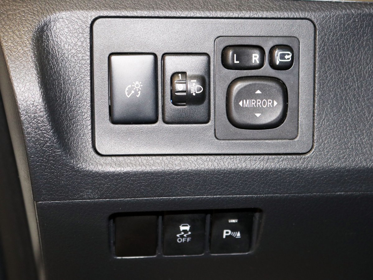 Foto Toyota Corolla Verso 27