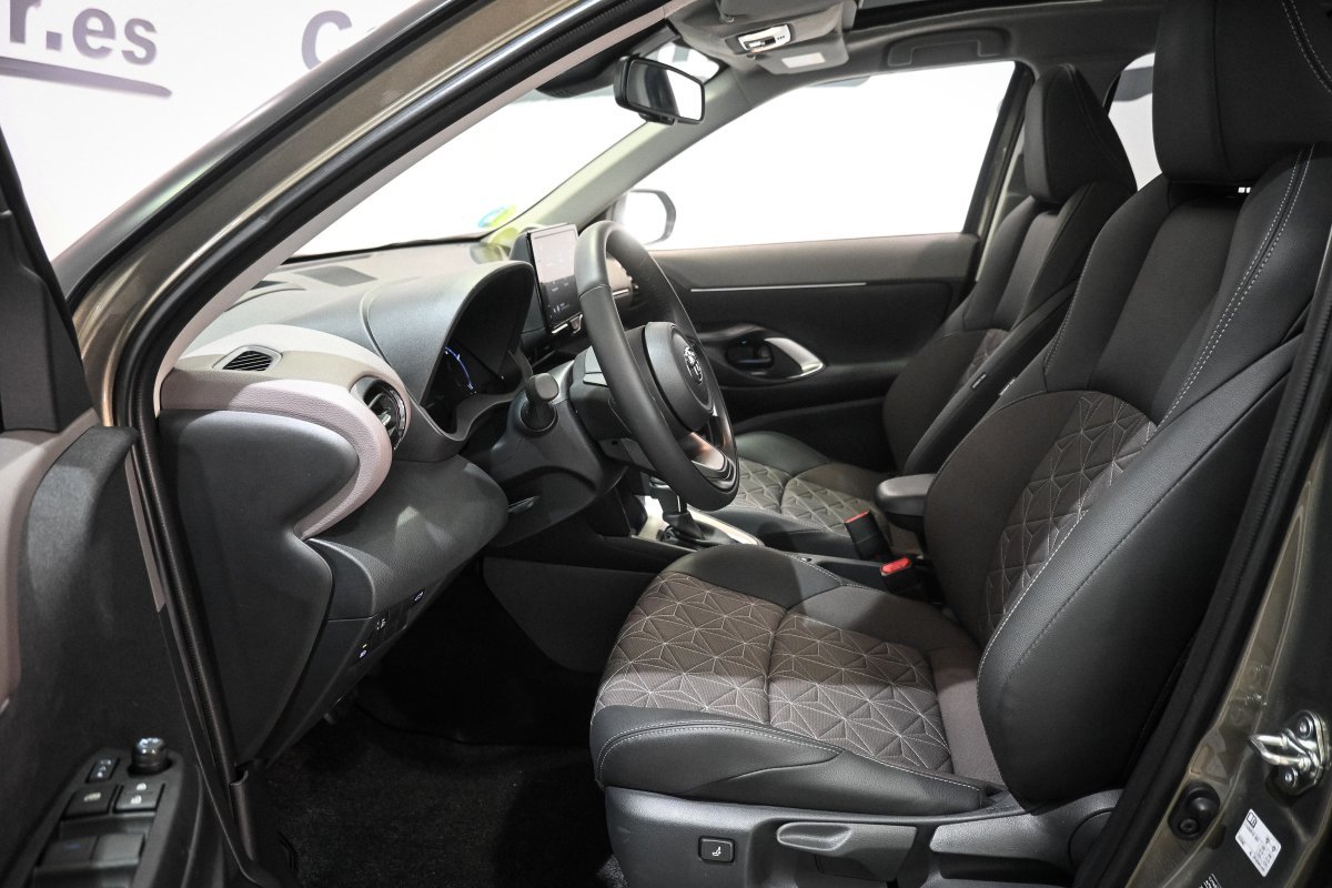 Foto Toyota Yaris 10