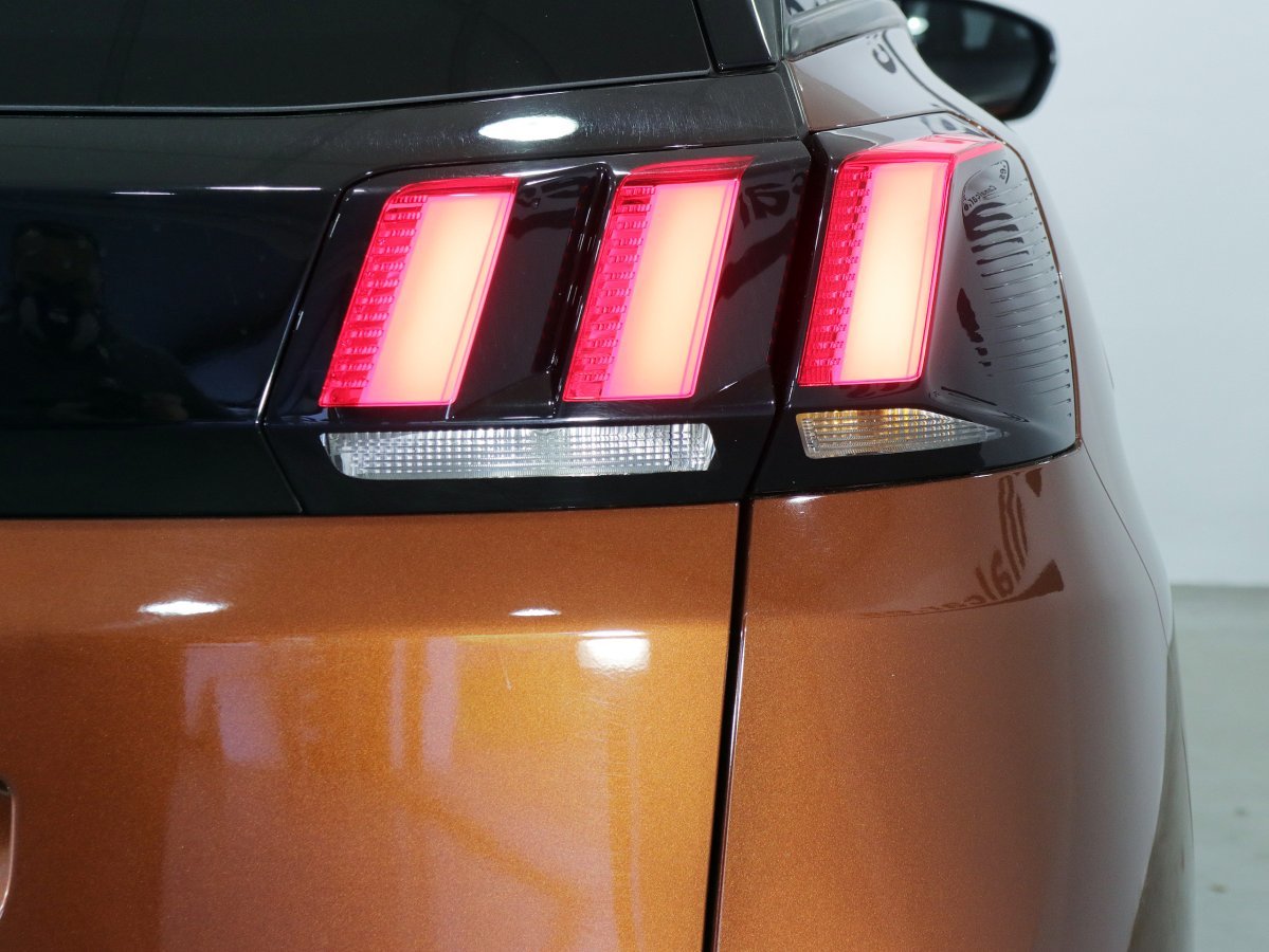 Foto Peugeot 3008 10