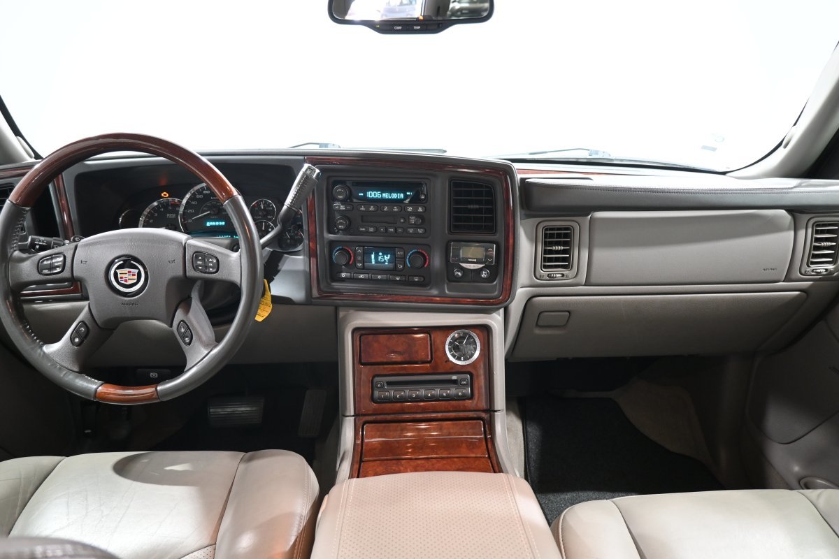 Foto Cadillac Escalade 15