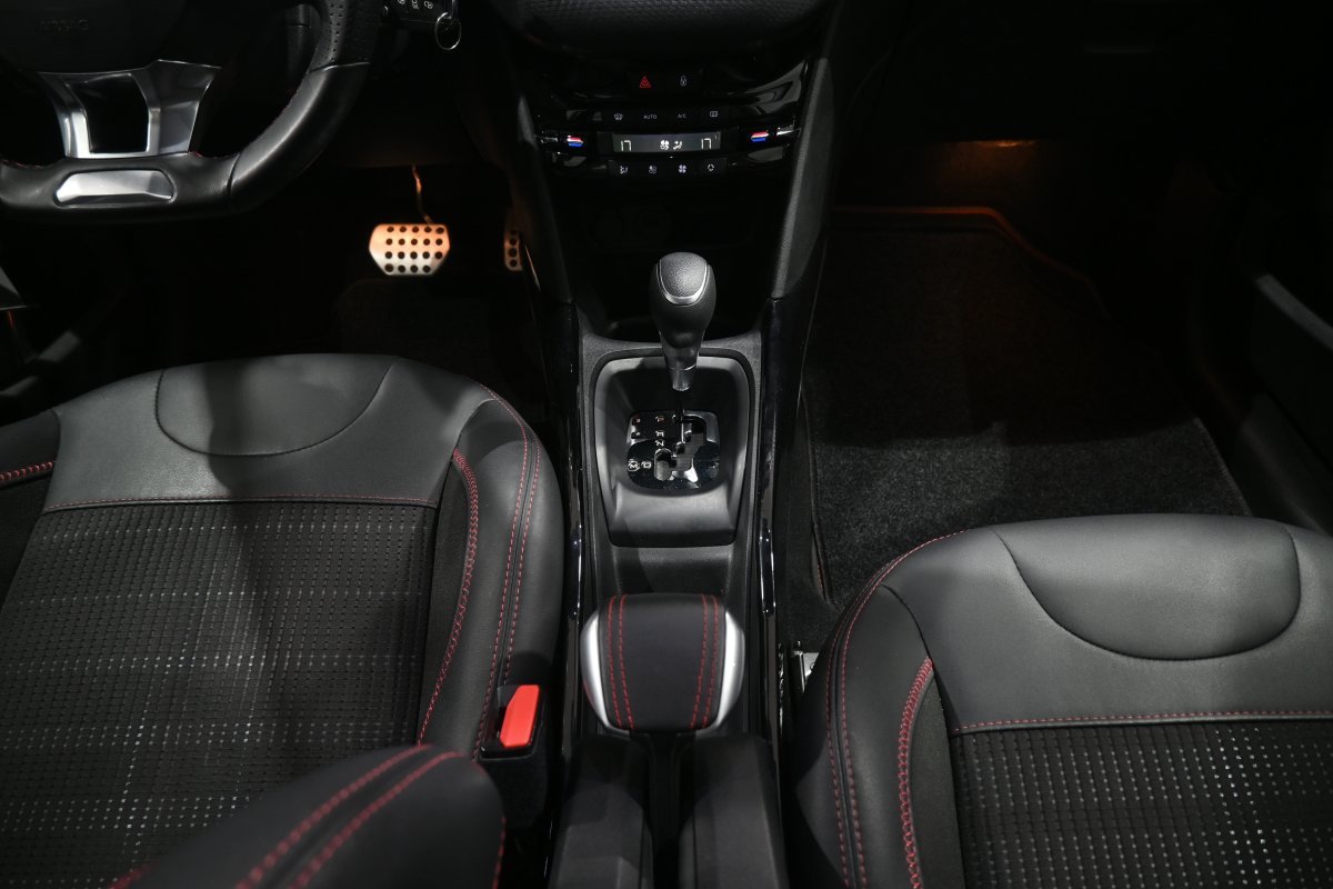 Foto Peugeot 2008 21