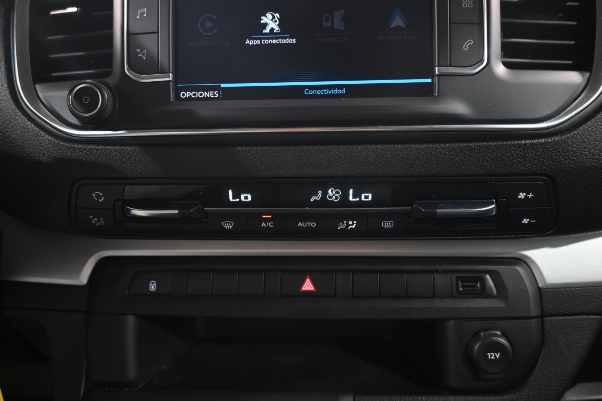 Foto Peugeot Traveller 18