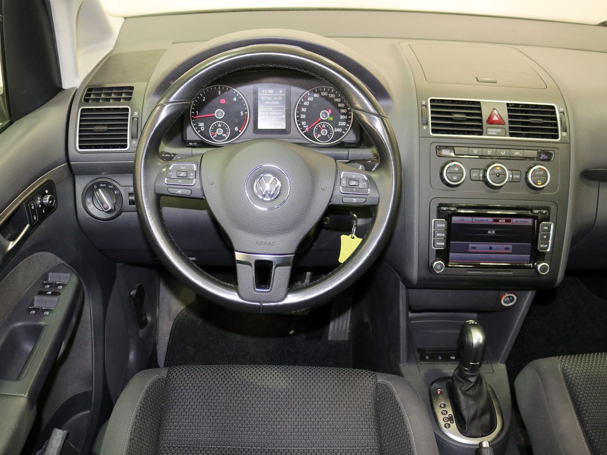 Foto Volkswagen Touran 26