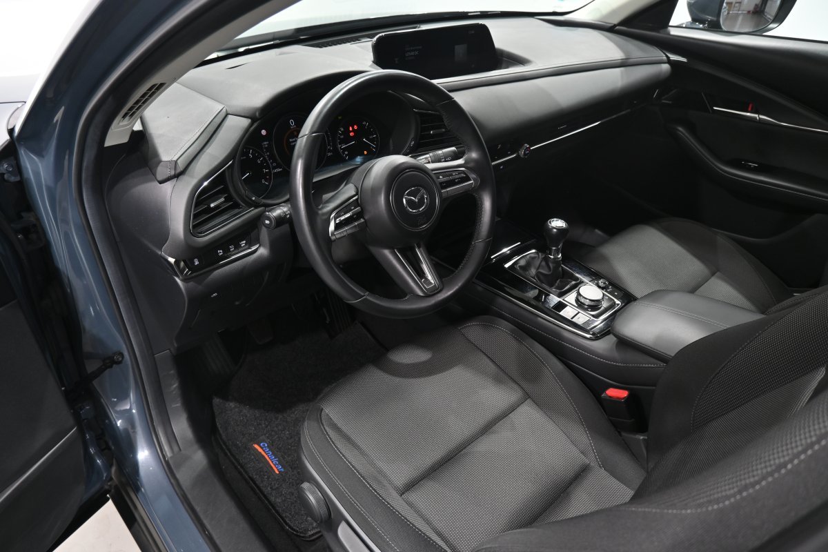 Foto Mazda CX-30 10