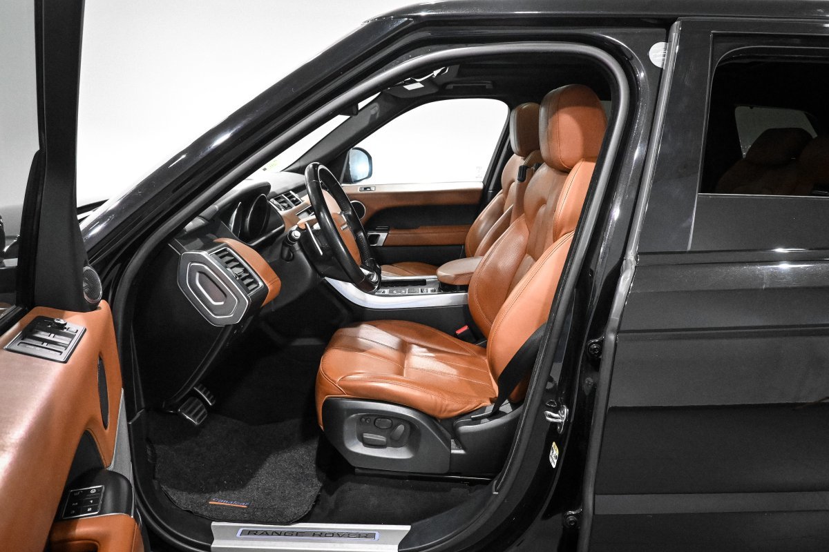 Foto Land-Rover Range Rover Sport 10