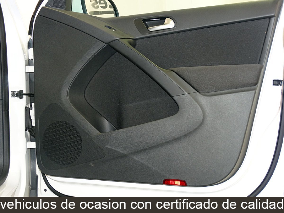 Foto Volkswagen Tiguan 31