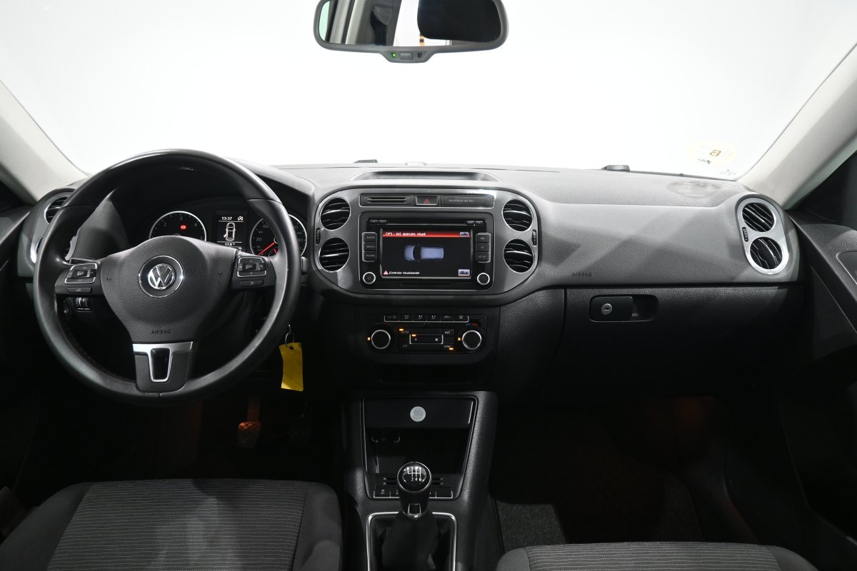 Foto Volkswagen Tiguan 16