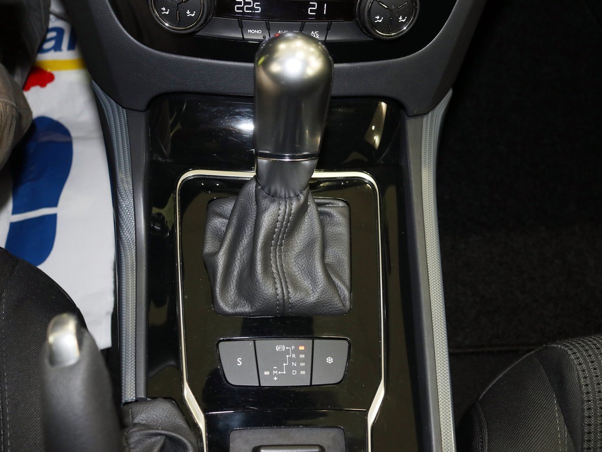 Foto Peugeot 508 SW 22