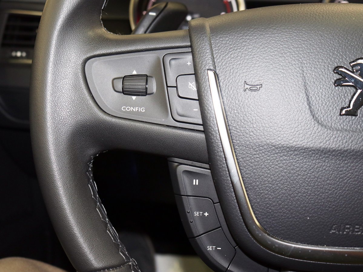 Foto Peugeot 508 SW 30