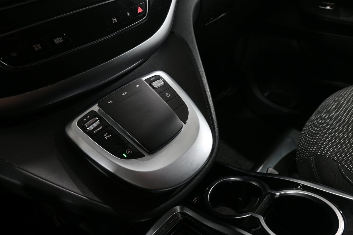 Foto Mercedes-Benz Clase V 23