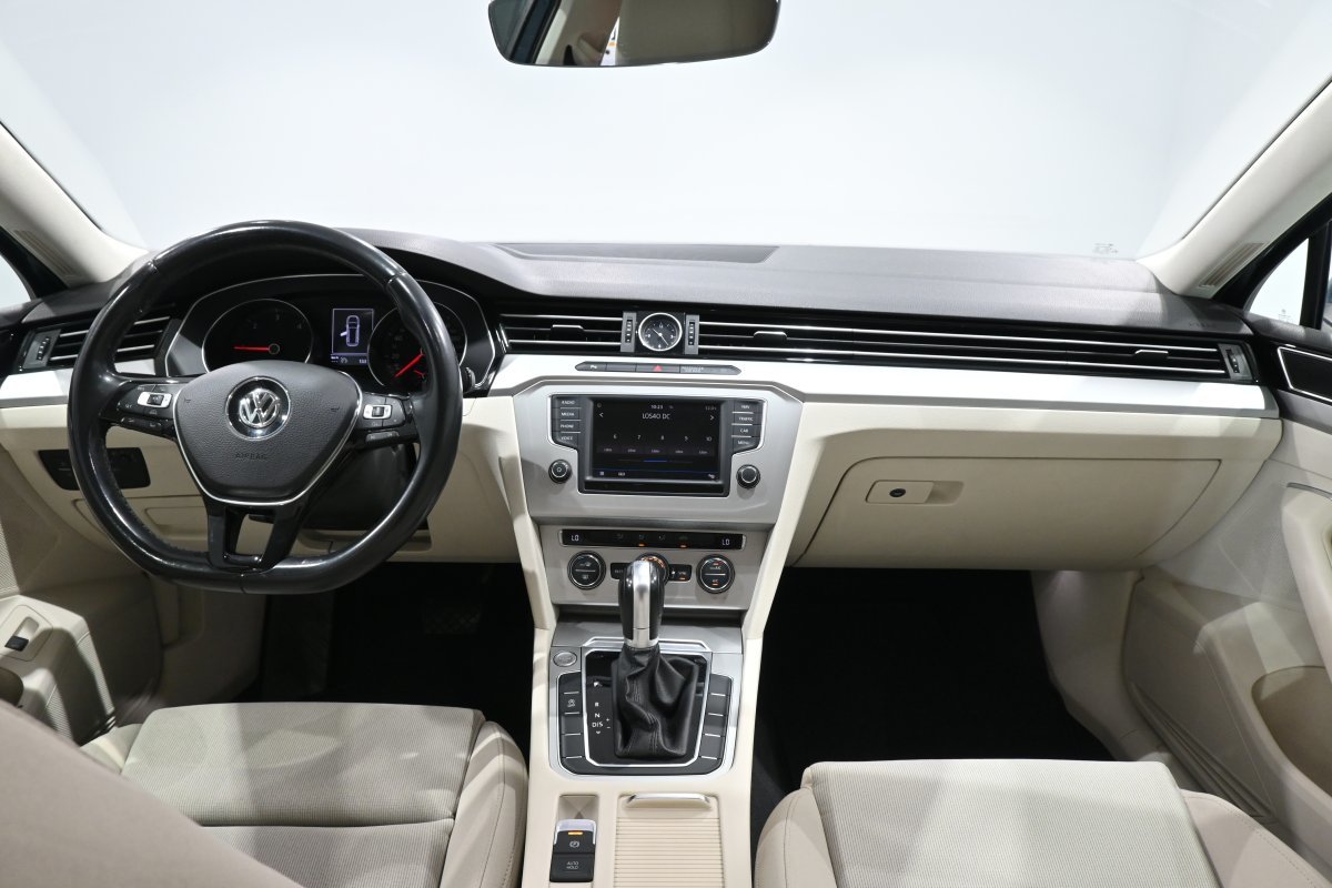 Foto Volkswagen Passat Variant 16