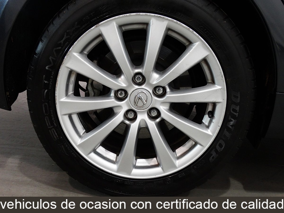 Foto Lexus IS 11