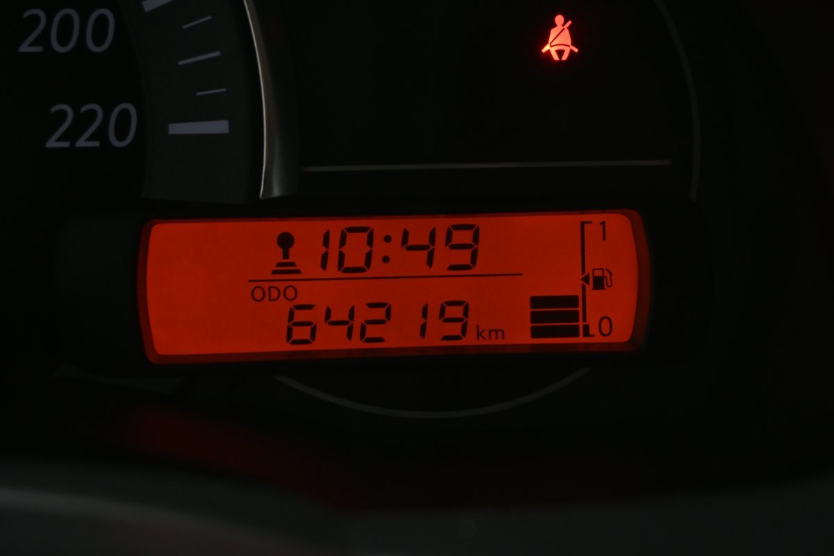 Foto Nissan Micra 14