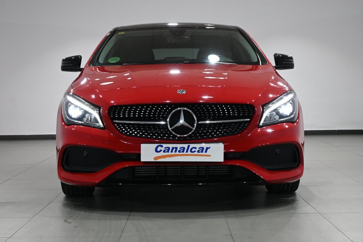 Foto Mercedes-Benz Clase CLA 2