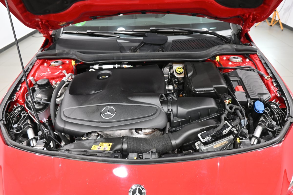 Foto Mercedes-Benz Clase CLA 7