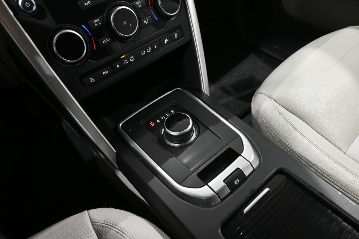 Foto Land-Rover Discovery Sport 20