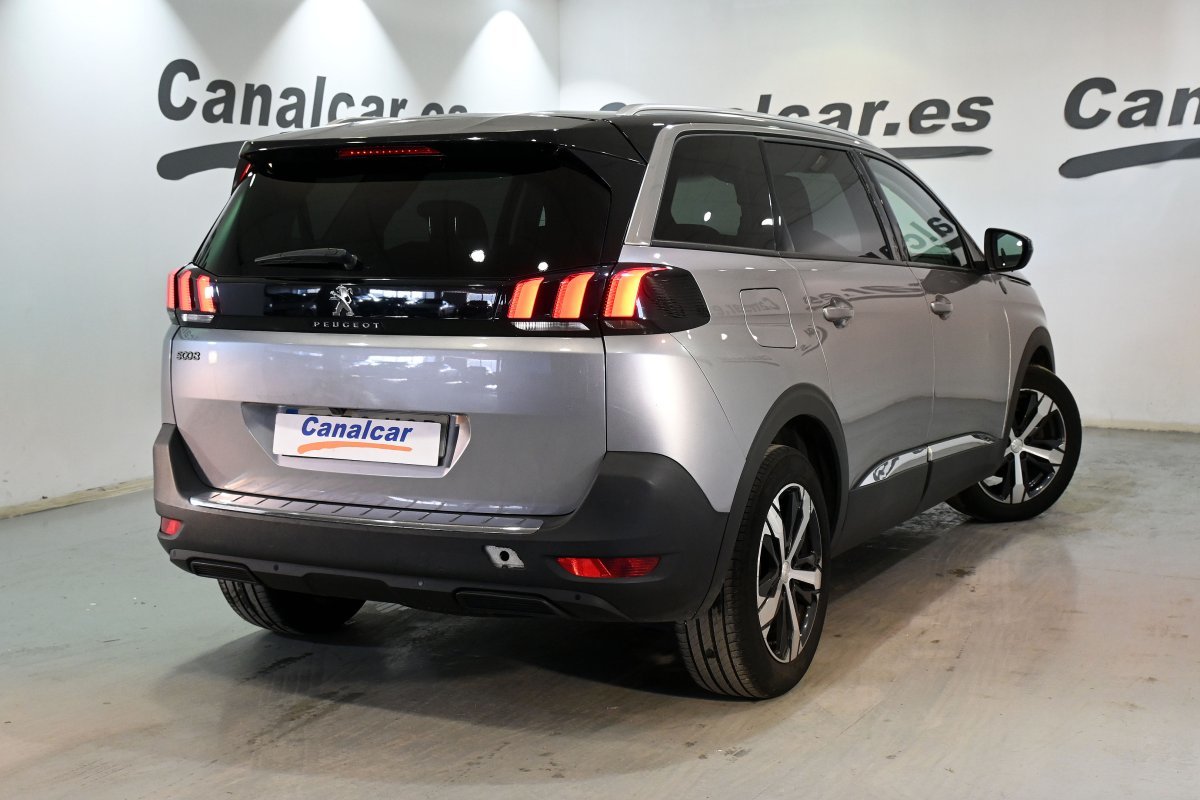 Foto Peugeot 5008 4