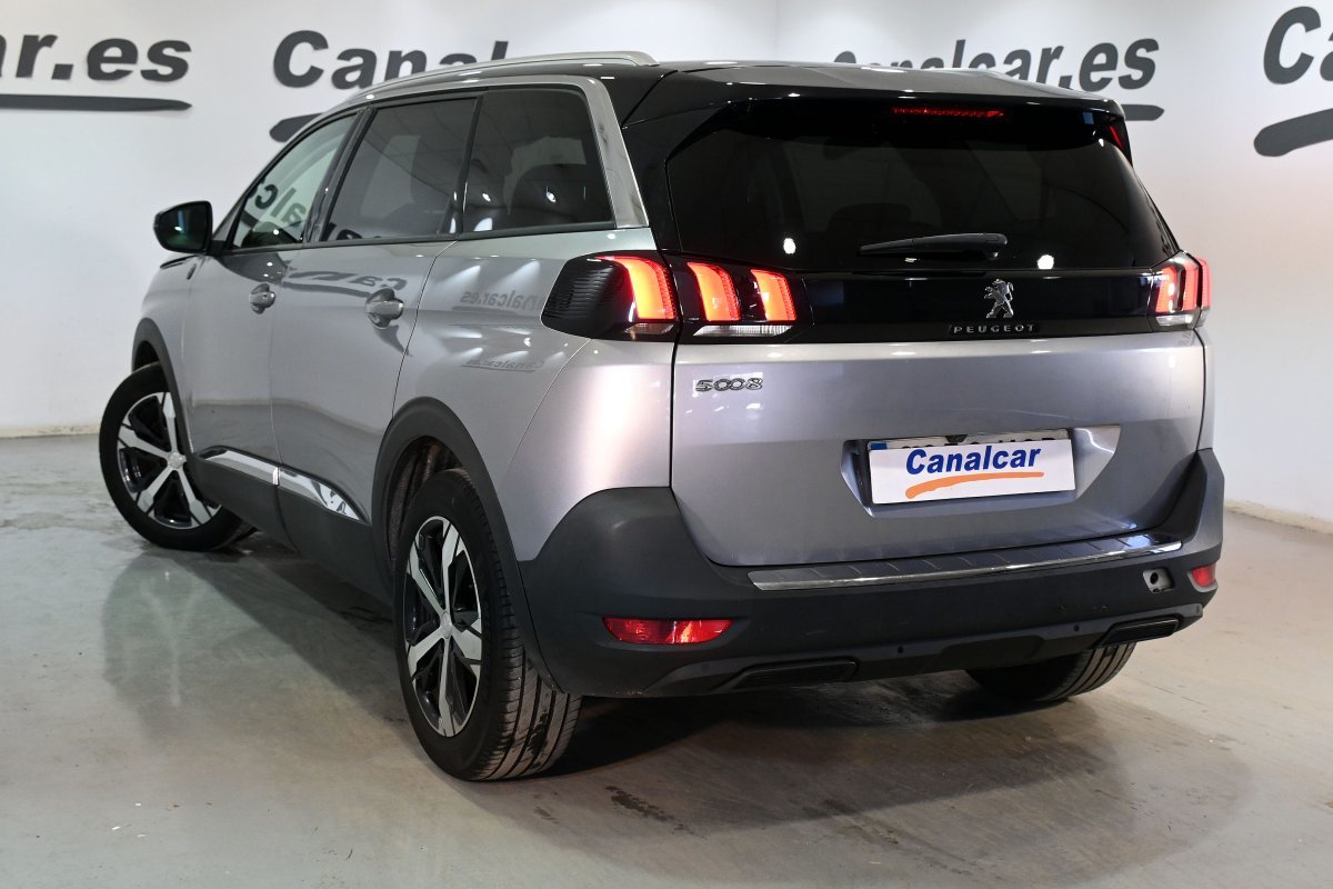 Foto Peugeot 5008 6