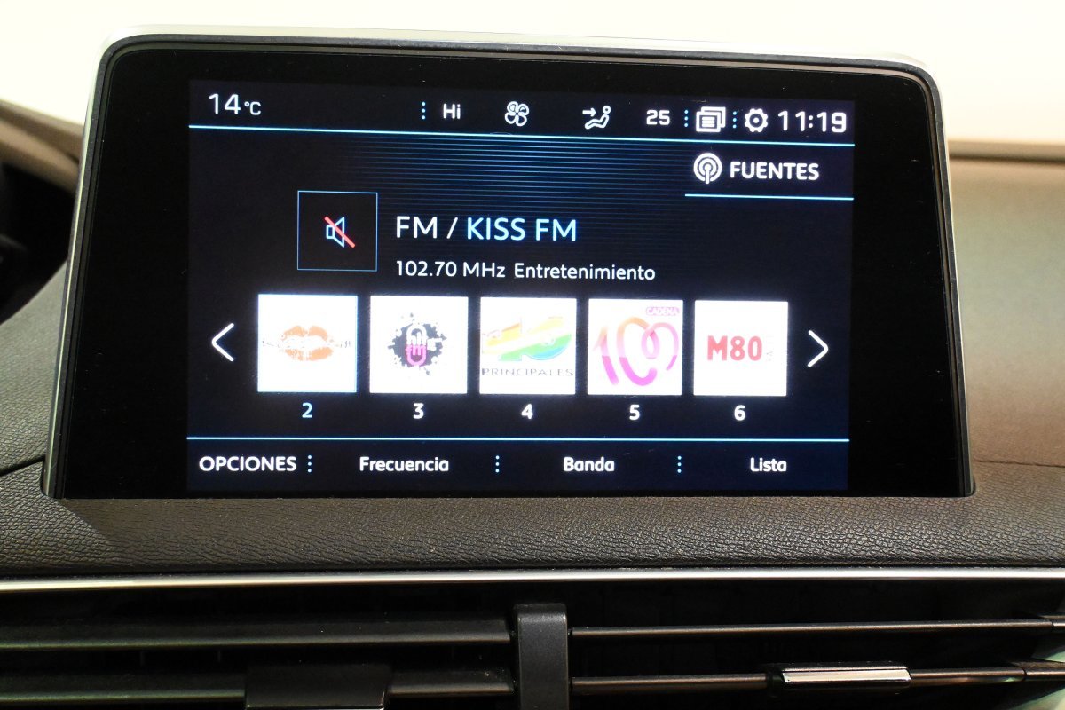 Foto Peugeot 5008 15