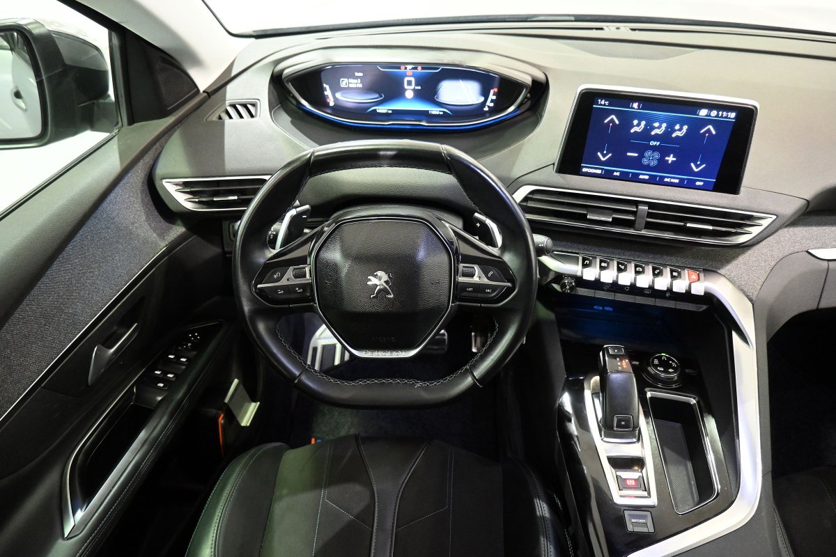 Foto Peugeot 5008 21